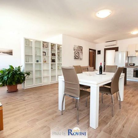 Ondina 2 Apartamento Rovinj Exterior foto