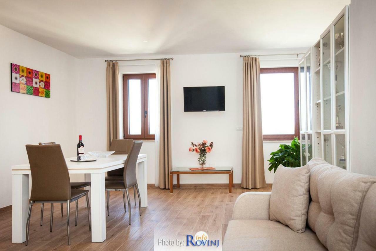 Ondina 2 Apartamento Rovinj Exterior foto