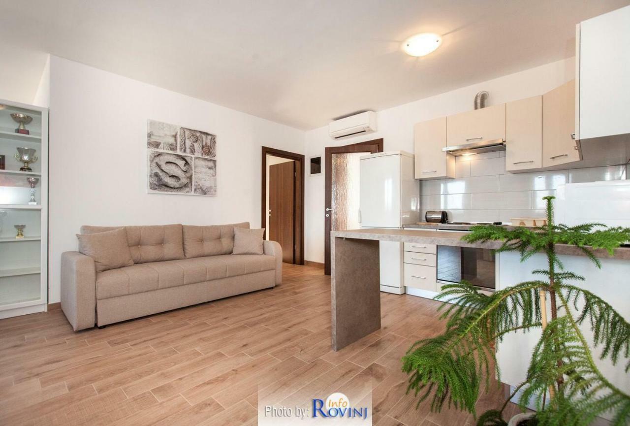 Ondina 2 Apartamento Rovinj Exterior foto