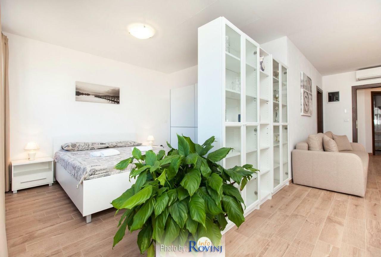 Ondina 2 Apartamento Rovinj Exterior foto