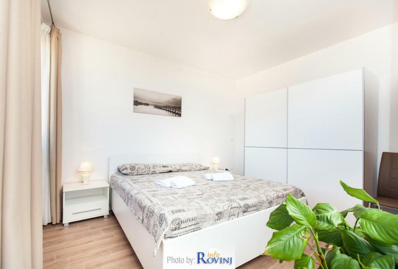 Ondina 2 Apartamento Rovinj Exterior foto